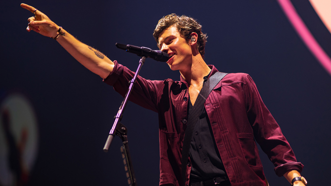 Shawn Mendes at Golden 1 Center